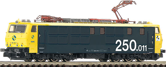 Electric locomotive E 250<br /><a href='images/pictures/Roco/23485.jpg' target='_blank'>Full size image</a>